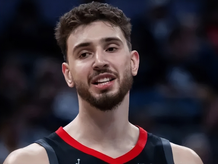 九游官网-火箭3小将让人绝望！申京谢泼德狂铁还防不住，阿门莽夫无脑冲！|阿尔佩伦-申京|休斯敦火箭队|NBA常规赛|夏洛特黄蜂队|nba_新浪体育_新浪新闻